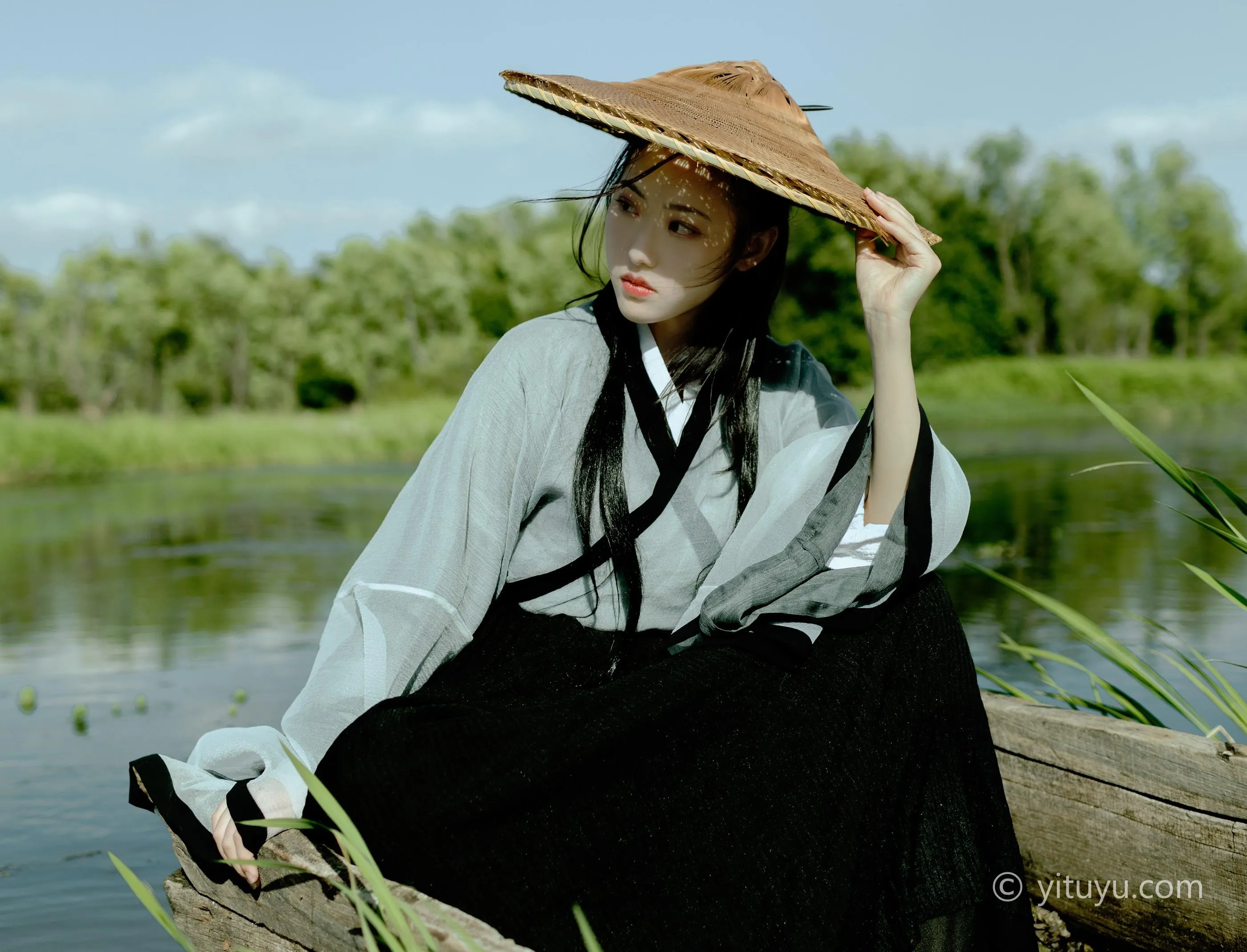 [YITUYU艺图语]2021.06.09 风之子 静静 [21P]插图7